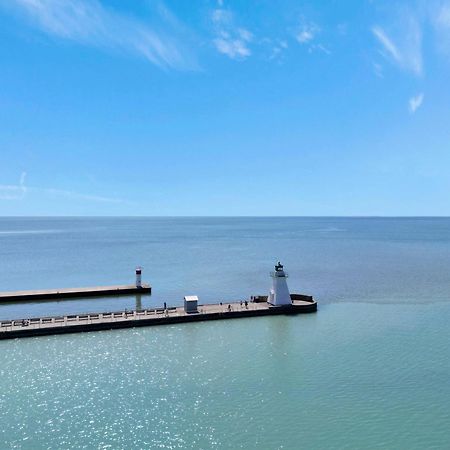 Luxe Lodges on Lake Erie Port Dover Buitenkant foto