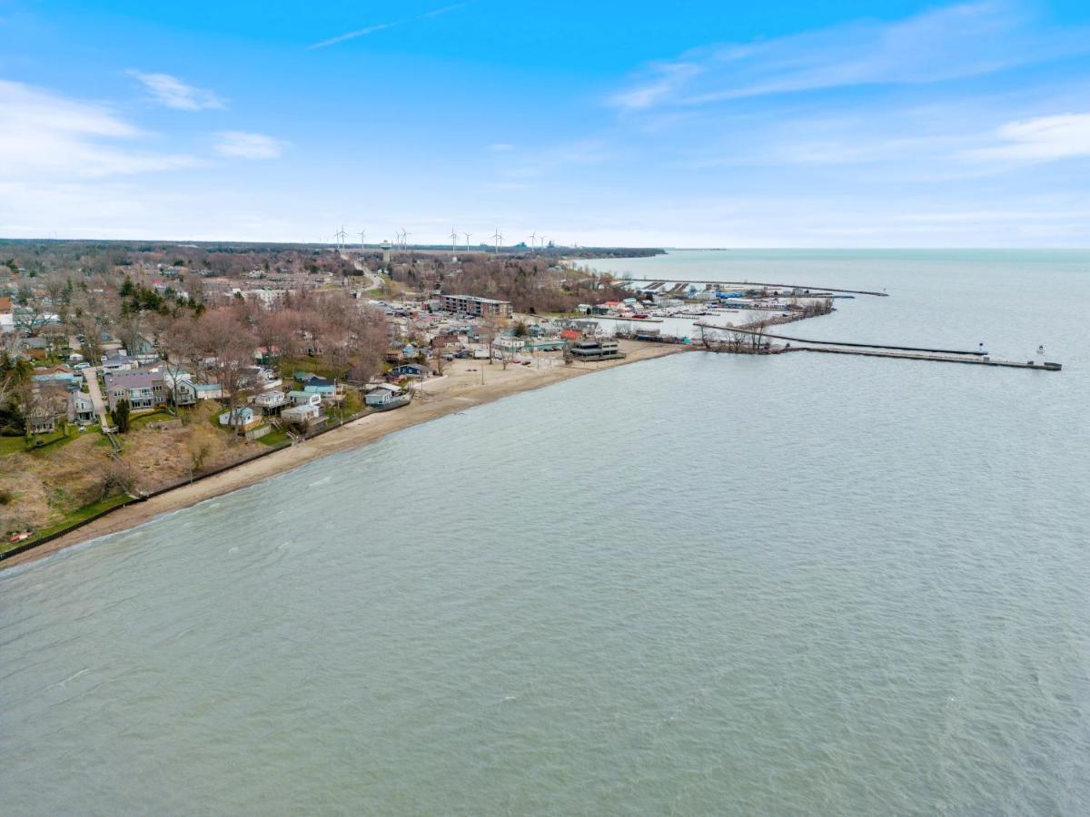 Luxe Lodges on Lake Erie Port Dover Buitenkant foto