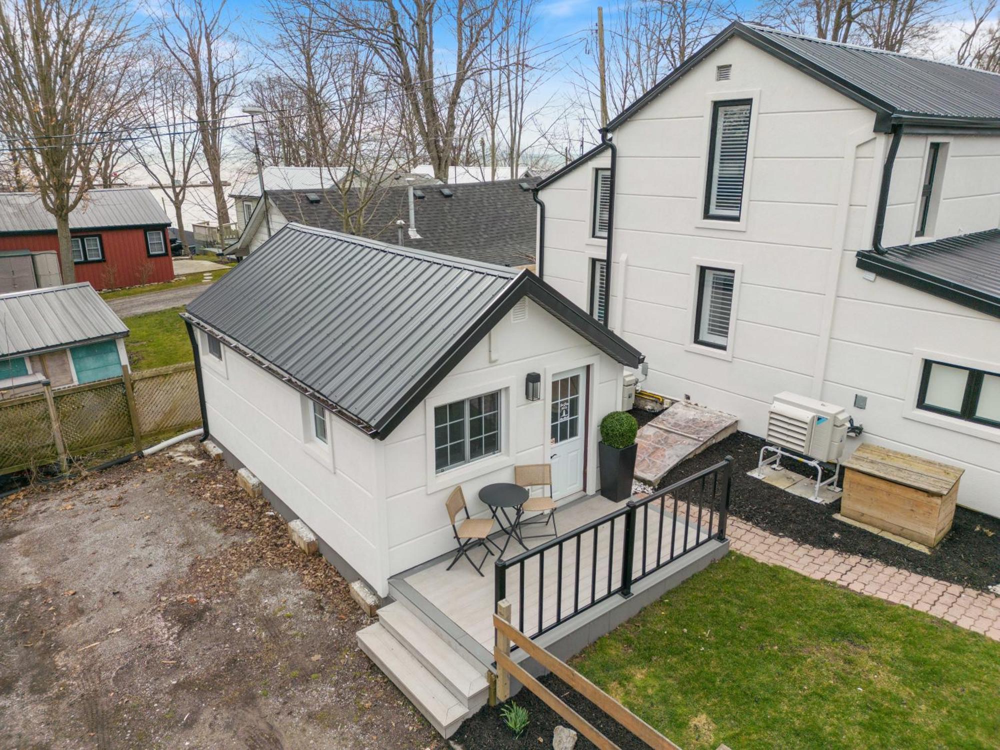 Luxe Lodges on Lake Erie Port Dover Buitenkant foto